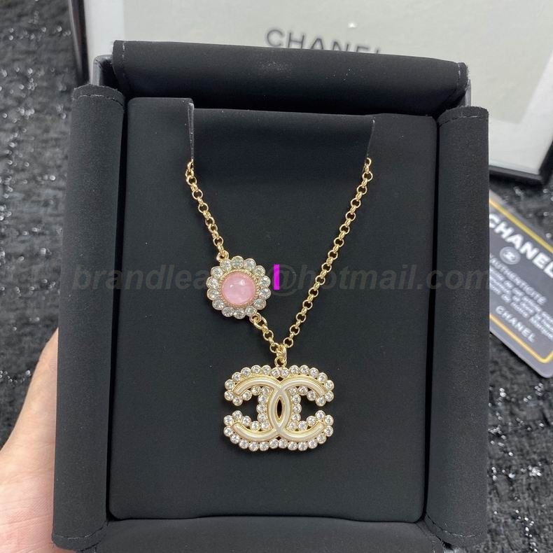 Chanel Necklaces 364